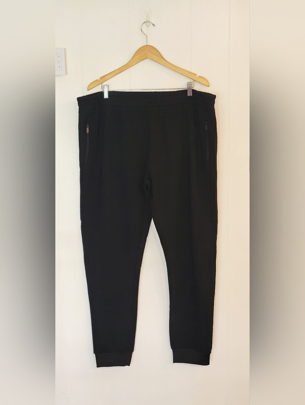 White Mark Black Zip Pocket Joggers
